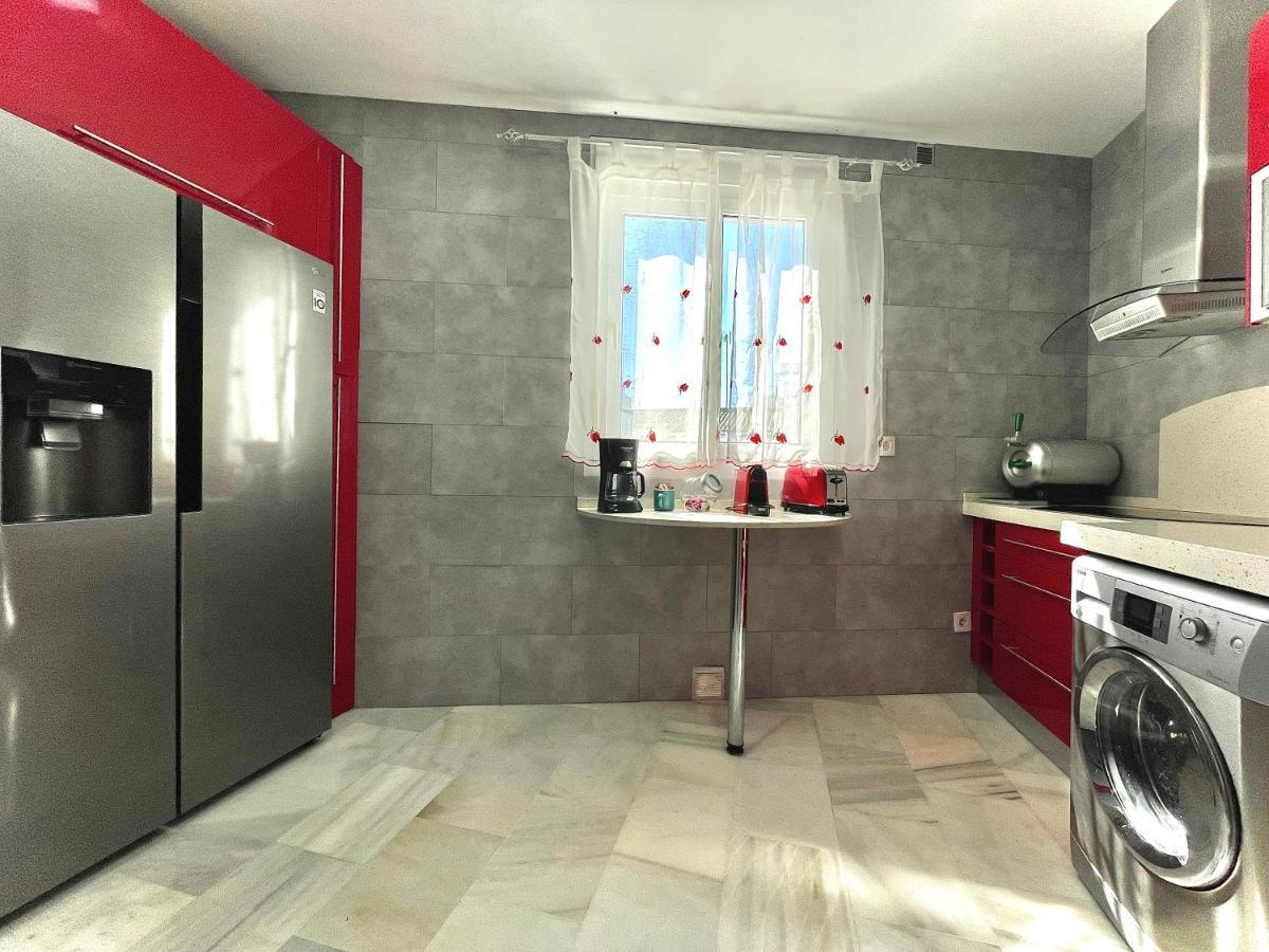 Luxury Duplex 200 M2 Terrace Parking Stayinseville Exterior photo